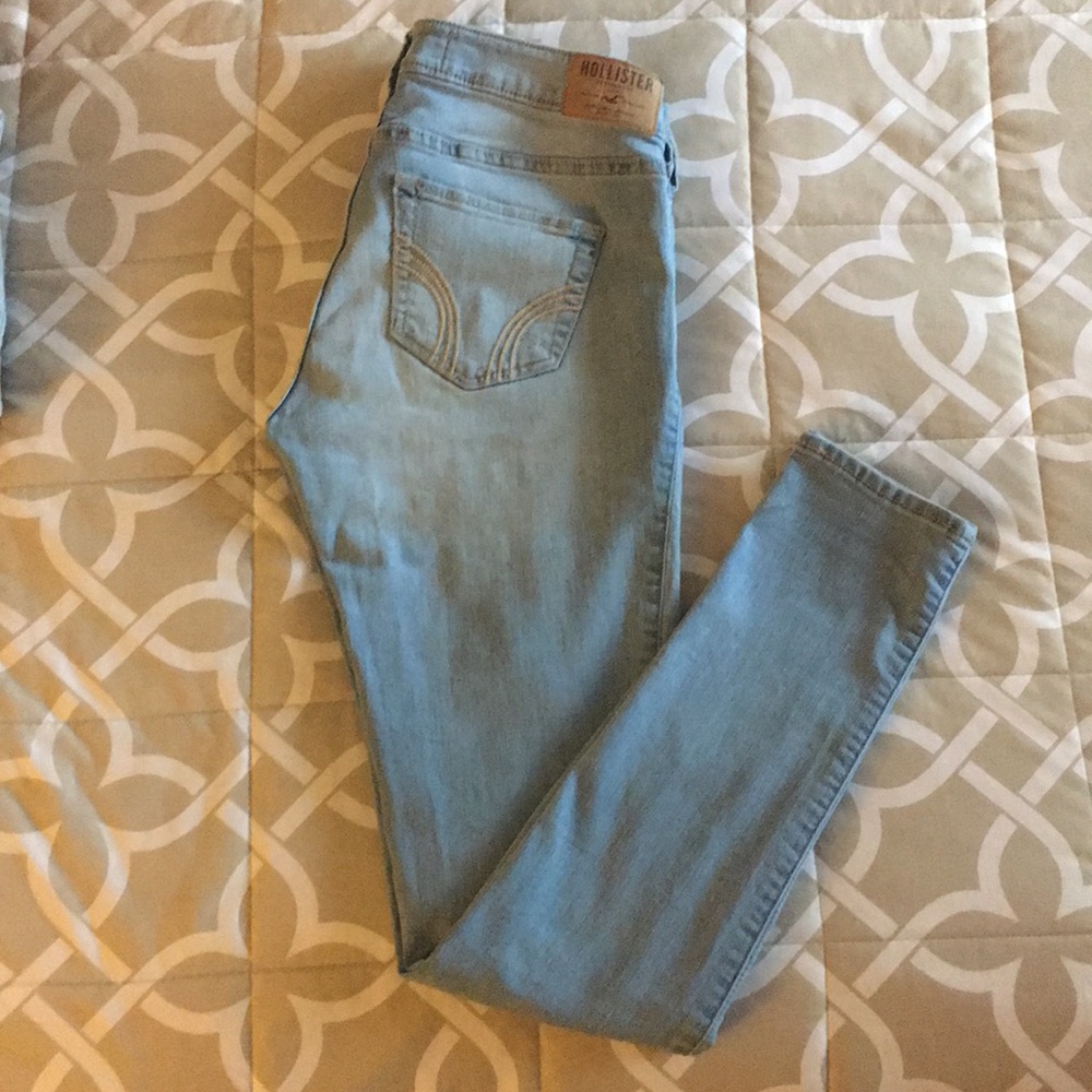 Size 3R Hollister Light Wash Jeans